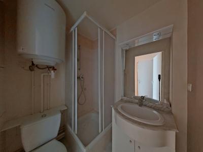 For rent Paris-11eme-arrondissement 1 room 25 m2 Paris (75011) photo 3