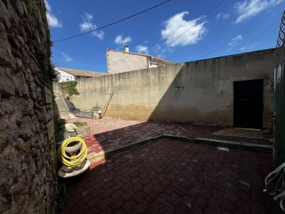 For sale 3 rooms 78 m2 Gard (30800) photo 4