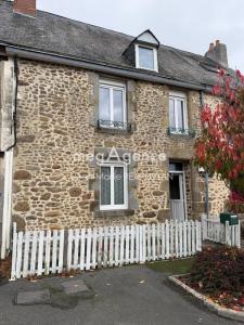 For sale Saint-thomas-de-courceriers 3 rooms 95 m2 Mayenne (53160) photo 0
