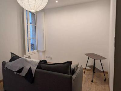 Louer Appartement 45 m2 Bordeaux