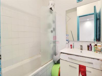 For sale Grigny 4 rooms 67 m2 Essonne (91350) photo 3