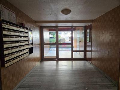 For sale Grigny 4 rooms 67 m2 Essonne (91350) photo 4