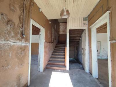 For sale Brigueuil 4 rooms 99 m2 Charente (16420) photo 4