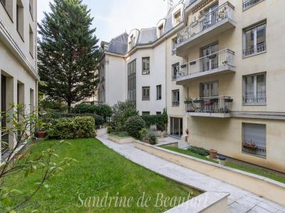 For sale Paris-17eme-arrondissement 5 rooms 143 m2 Paris (75017) photo 2