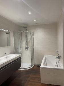 For sale Laronxe SAINT-CLAMENT 7 rooms 134 m2 Meurthe et moselle (54950) photo 4