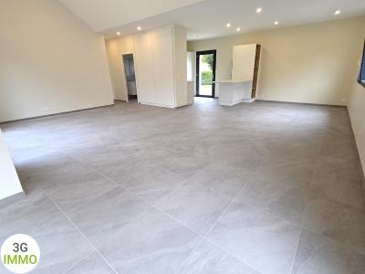 For sale Gourin 5 rooms 122 m2 Morbihan (56110) photo 1