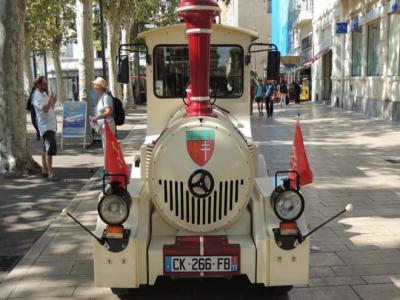 For sale Narbonne 4 rooms 128 m2 Aude (11100) photo 2