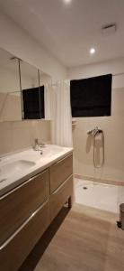 For rent Villepinte 5 rooms 78 m2 Aude (11150) photo 3