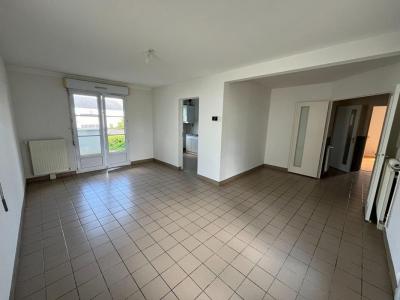 For sale Montreuil-juigne 4 rooms 87 m2 Maine et loire (49460) photo 1