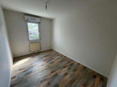 For sale Montreuil-juigne 4 rooms 87 m2 Maine et loire (49460) photo 4