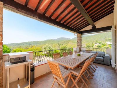 For sale Croix-valmer 7 rooms 221 m2 Var (83420) photo 3