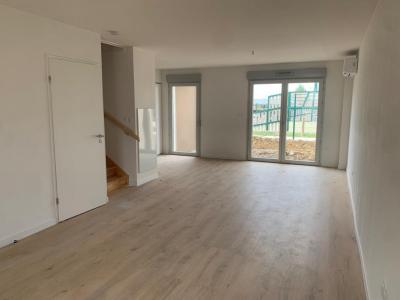 For rent Gratentour 4 rooms 87 m2 Haute garonne (31150) photo 0