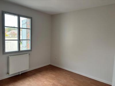Annonce Location 4 pices Maison Saint-valerien 89