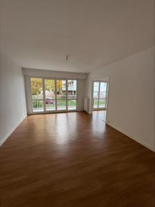 For sale Noisy-le-grand 4 rooms 73 m2 Seine saint denis (93160) photo 0