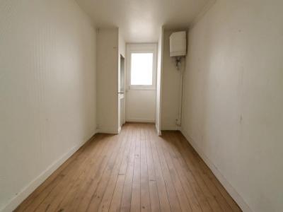 For sale Paris-18eme-arrondissement 1 room 10 m2 Paris (75018) photo 0