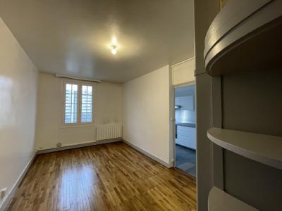 For rent Lyon-6eme-arrondissement 2 rooms 44 m2 Rhone (69006) photo 2