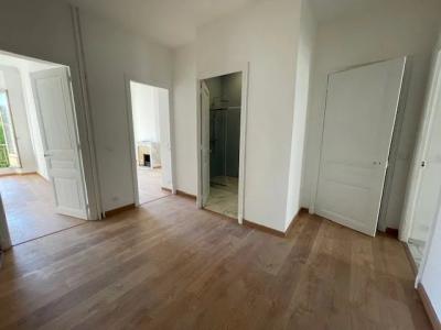 Louer Appartement 78 m2 Cannet