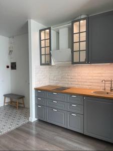 Louer Appartement Marseille-6eme-arrondissement Bouches du Rhone