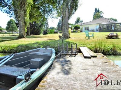 For sale Amberieux-en-dombes 6 rooms 162 m2 Ain (01330) photo 3