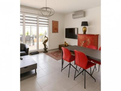 For sale Frontignan 4 rooms 87 m2 Herault (34110) photo 3