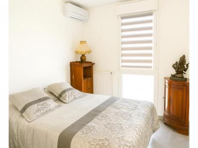 For sale Frontignan 4 rooms 87 m2 Herault (34110) photo 4