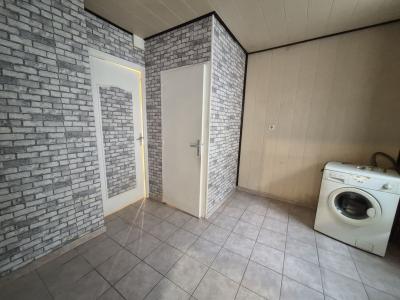 For sale CENTRE VILLAGE 4 rooms 82 m2 Ain (01320) photo 1