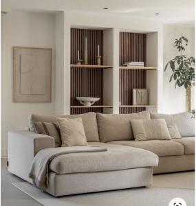 For sale CENTRE COMMERCIAL 4 rooms 81 m2 Rhone (69570) photo 1