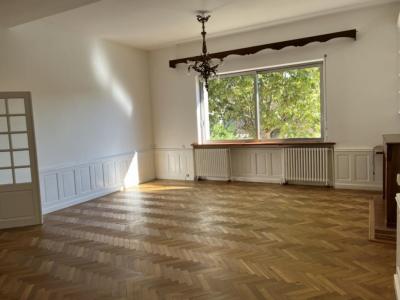 For sale 7 rooms 185 m2 Gard (30800) photo 1