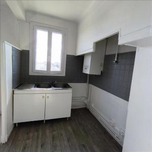 For rent Marseille-15eme-arrondissement 3 rooms 48 m2 Bouches du Rhone (13015) photo 2