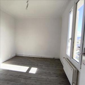 For rent Marseille-15eme-arrondissement 3 rooms 48 m2 Bouches du Rhone (13015) photo 3