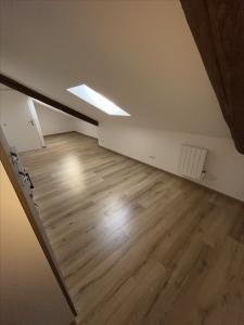 Louer Appartement 16 m2 Mont-saint-martin