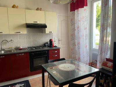 For sale Chenac-saint-seurin-d'uzet 4 rooms 125 m2 Charente maritime (17120) photo 3