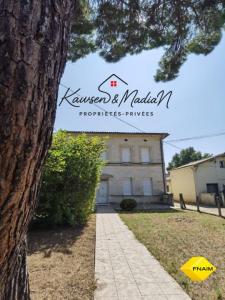 For sale Libourne 18 rooms 250 m2 Gironde (33500) photo 0
