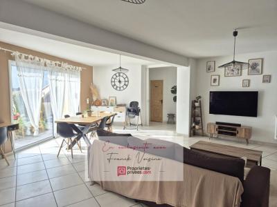 For sale Herbiers 7 rooms 121 m2 Vendee (85500) photo 0