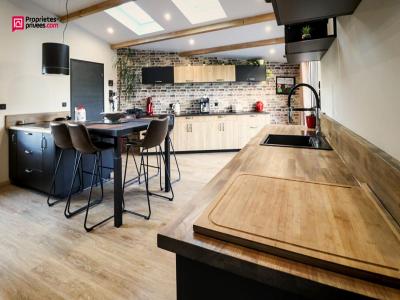 For sale Saint-andre-de-la-marche 7 rooms 232 m2 Maine et loire (49450) photo 4