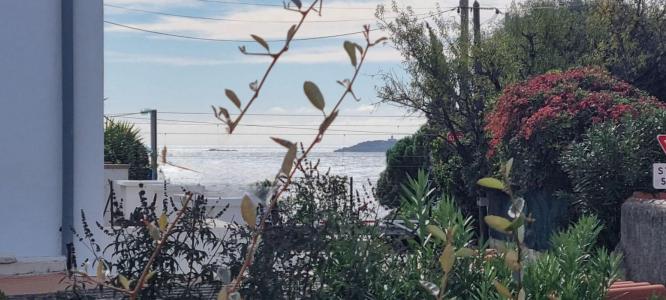 For sale Bandol 4 rooms 71 m2 Var (83150) photo 0