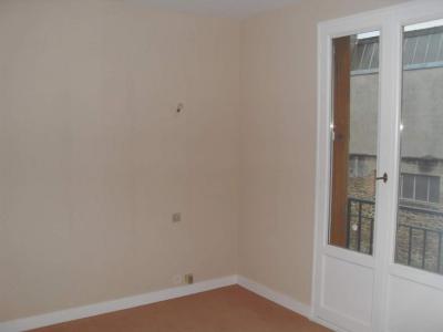 Louer Appartement Fougeres 635 euros