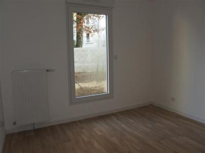 For rent Nantes 2 rooms 39 m2 Loire atlantique (44000) photo 2