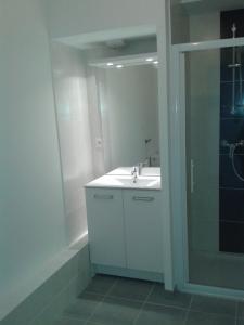 For rent Nantes 2 rooms 41 m2 Loire atlantique (44300) photo 3