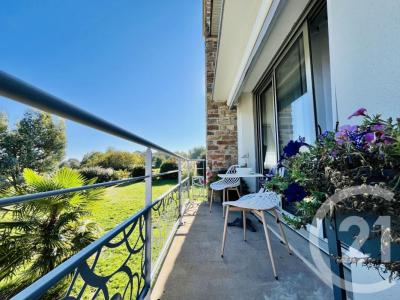 For sale Saint-yrieix-la-perche 6 rooms 143 m2 Haute vienne (87500) photo 3