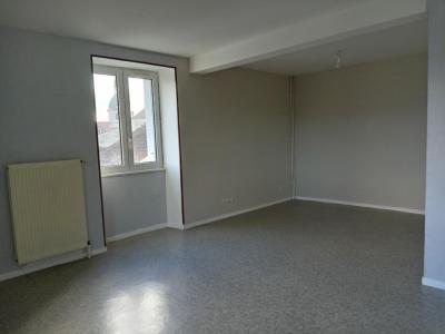 Louer Appartement 83 m2 Fronville