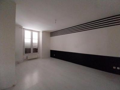 For rent Vignory 3 rooms 64 m2 Haute marne (52320) photo 0