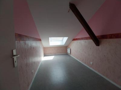 Louer Appartement Esnouveaux 392 euros