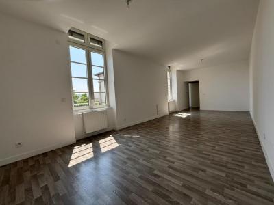Louer Appartement 106 m2 Condrieu