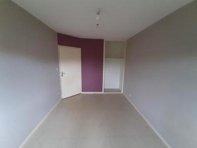 For sale Coron 4 rooms 79 m2 Maine et loire (49690) photo 2