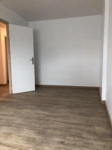 For rent Bazoches-au-houlme PUTANGES-LE-LAC 5 rooms 120 m2 Orne (61210) photo 3