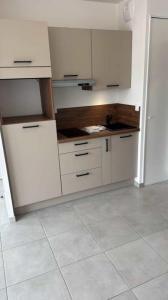 For rent Chenove 1 room 29 m2 Cote d'or (21300) photo 2