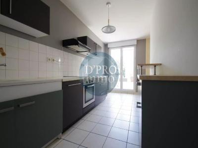 For sale Vertou 3 rooms 68 m2 Loire atlantique (44120) photo 4