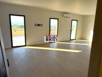 Louer Bureau 80 m2 Garde