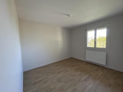 Louer Maison Cheny 526 euros